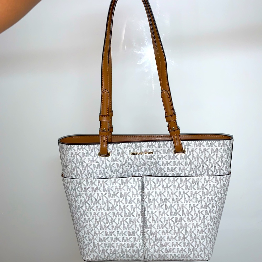 ✨brand new✨Michelle kors purse